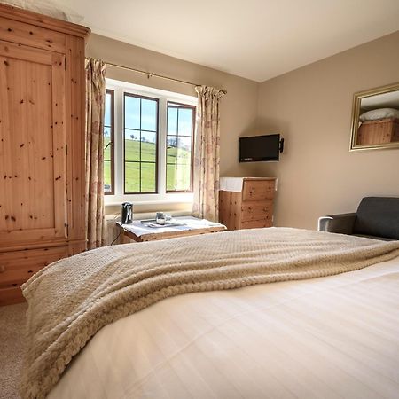 Pardon Hill Farm B&B Cheltenham Exteriör bild